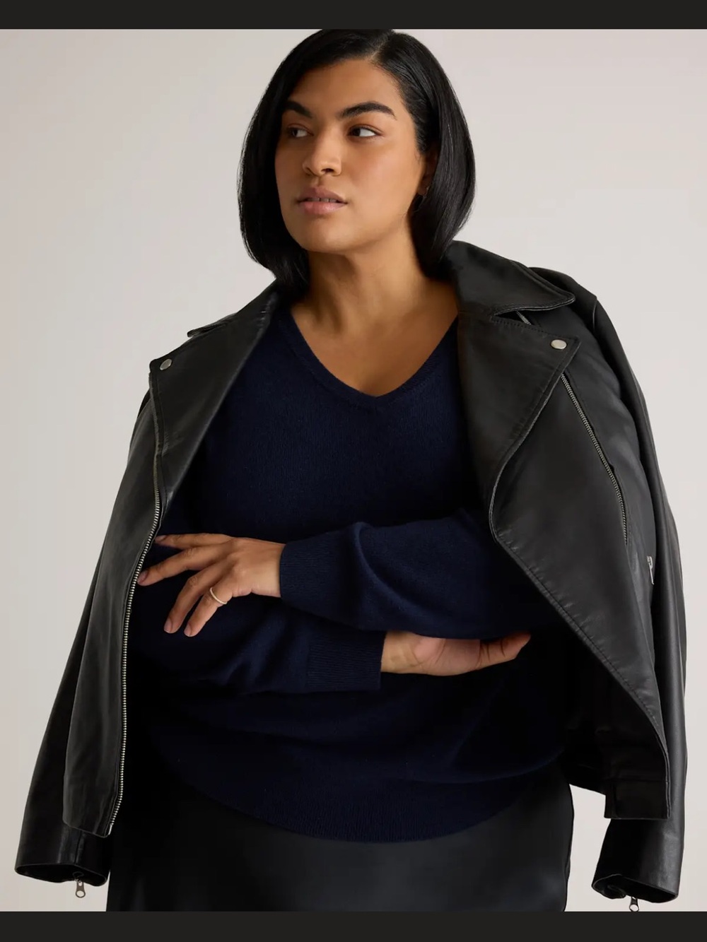 Quince Mongolian cashmere V-Neck Women’s Sweater in Navy - Picture 8 of 16